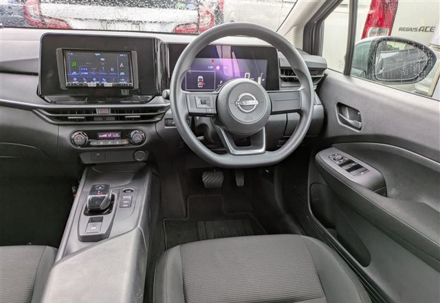2022 Grey Nissan Note