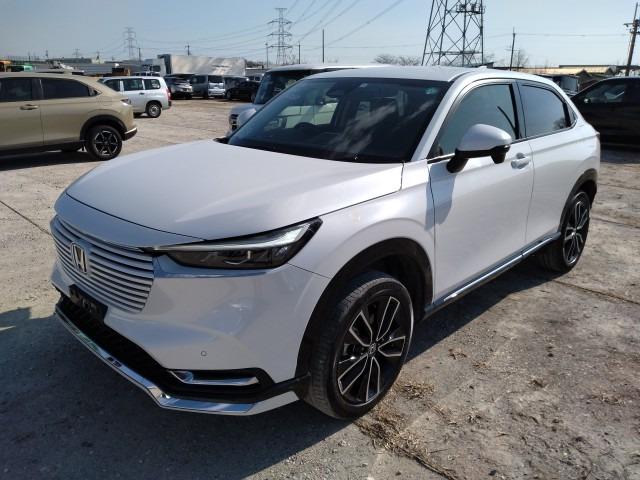 2022 White Honda Vezel Z