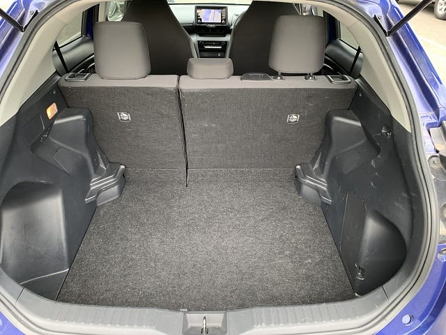 2022 Blue Toyota Yaris Cross
