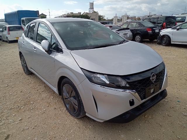 2022 Silver Nissan Note