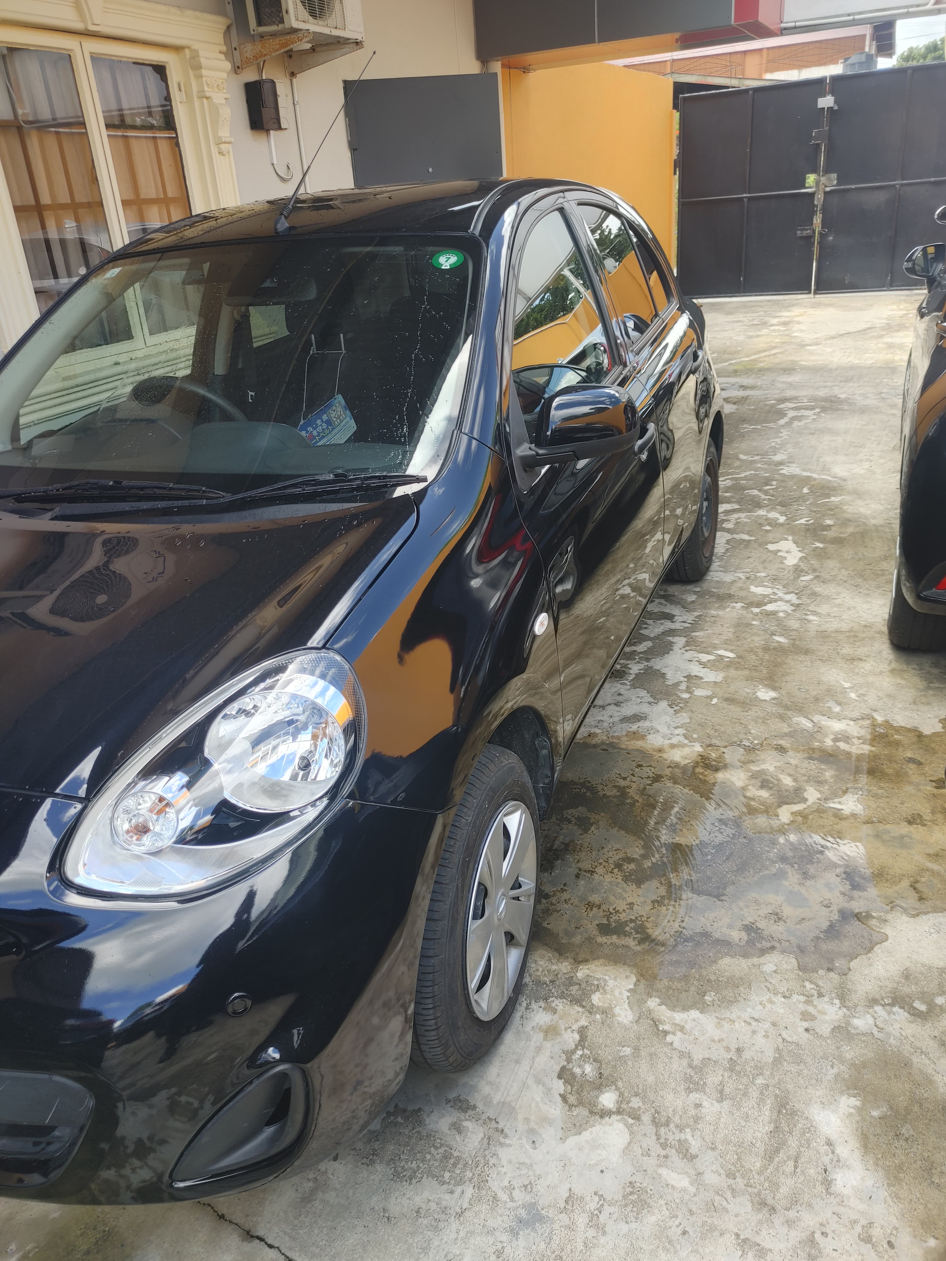 2022 Black Nissan March