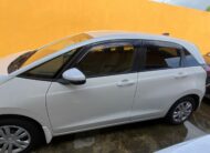 2023 White Honda Fit