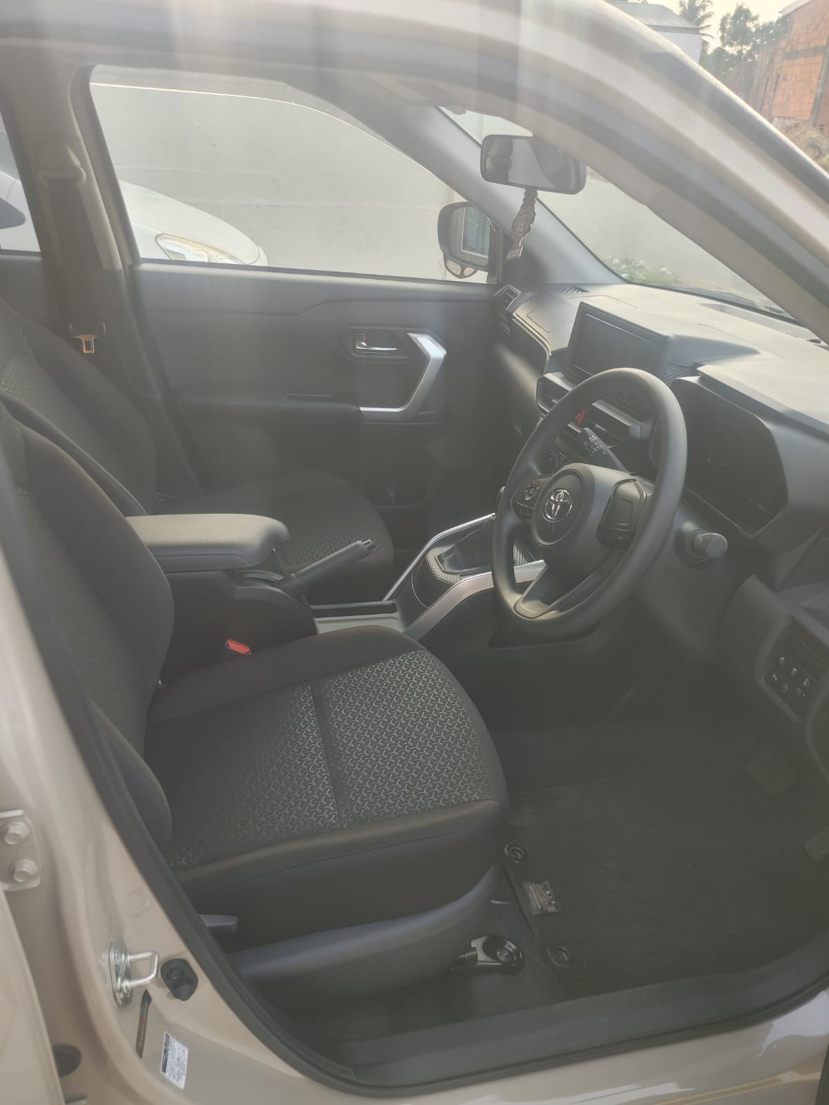 2024 Beige Toyota Raize Gas(reserved)