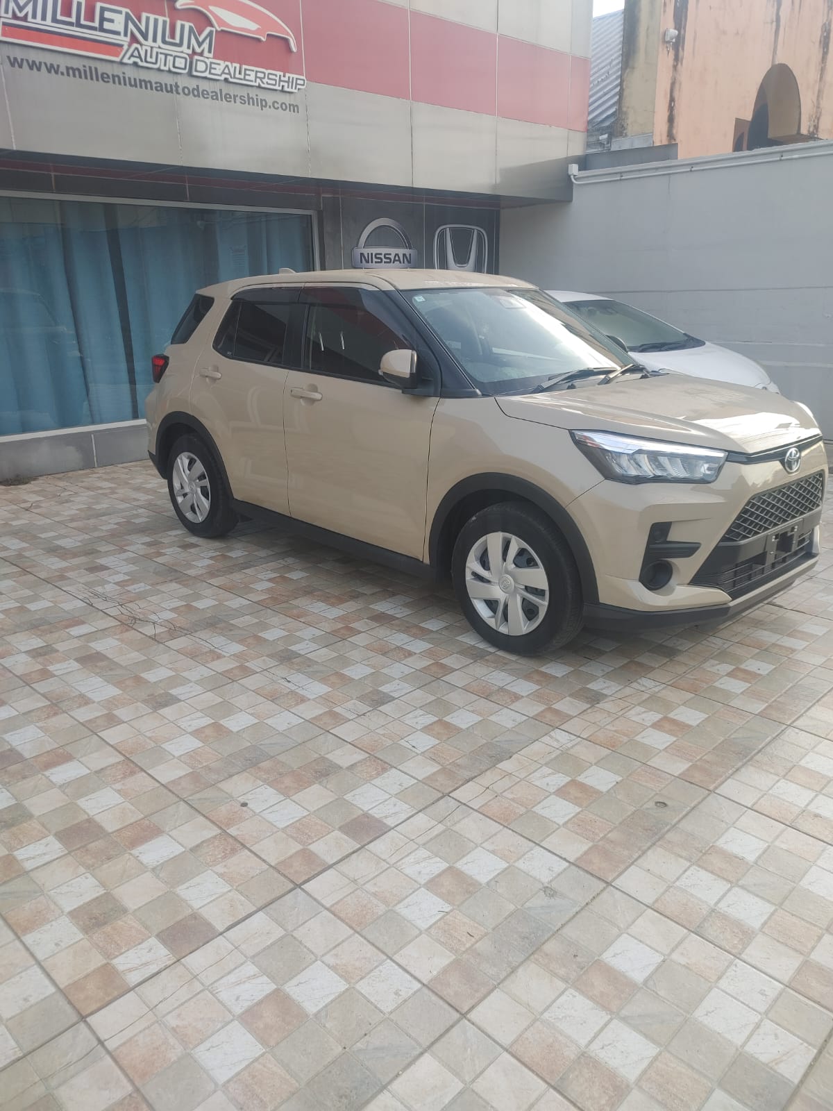2024 Beige Toyota Raize Gas(reserved)