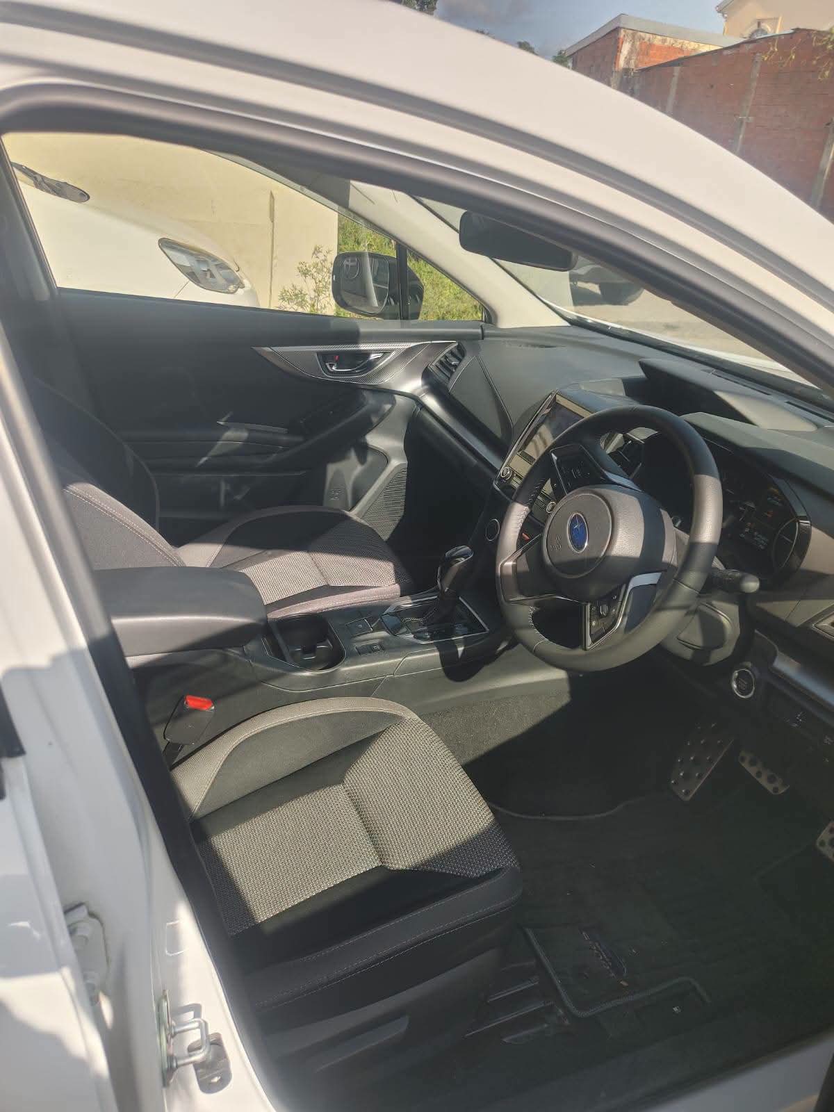 2022 White  Subaru Impreza Sport Wagon Gas