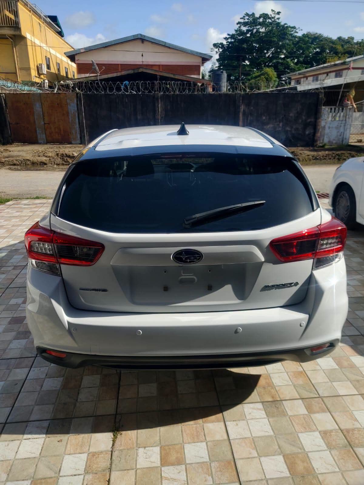 2022 White  Subaru Impreza Sport Wagon Gas